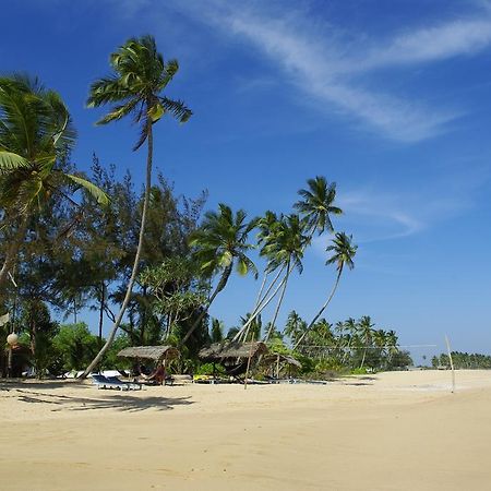 Ganesh Garden Beach Cabanas Тангале Екстериор снимка