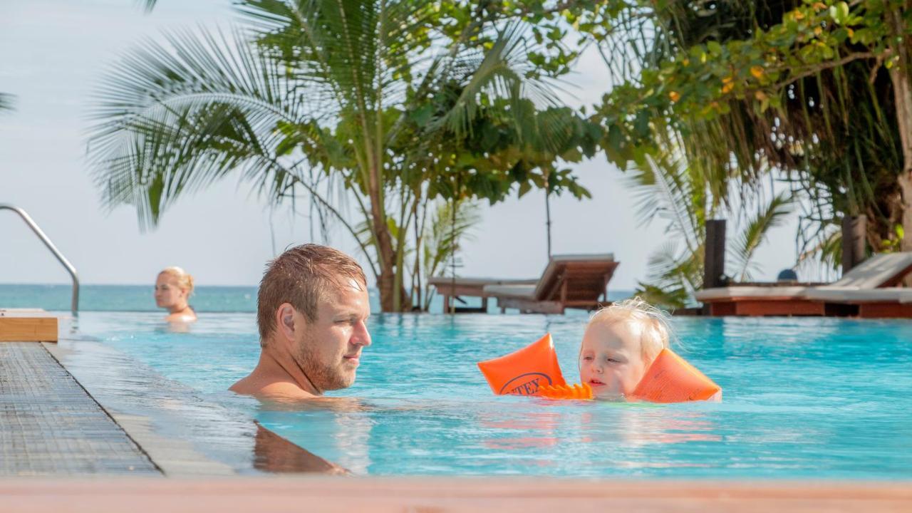 Ganesh Garden Beach Cabanas Тангале Екстериор снимка