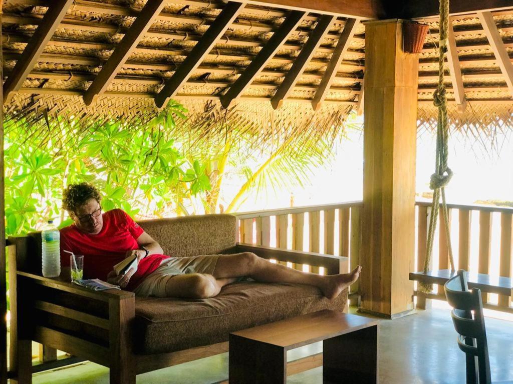 Ganesh Garden Beach Cabanas Тангале Екстериор снимка